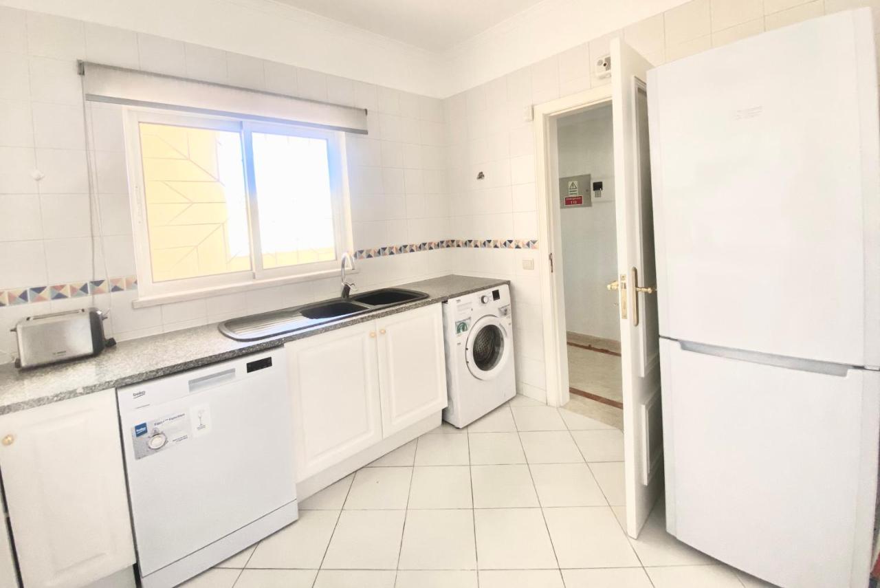 Vilamoura Central 2 Bedroom Flat المظهر الخارجي الصورة
